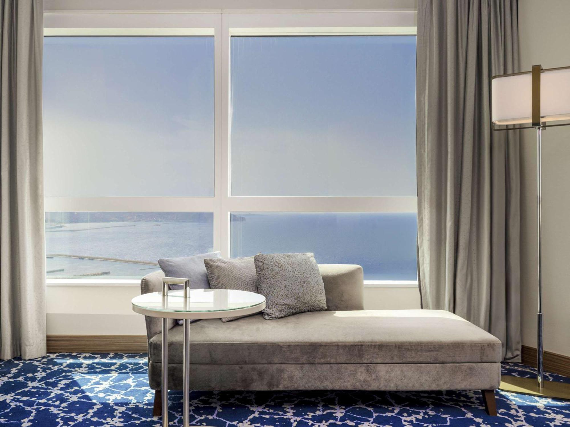 Hotel Oran Bay Managed By Accor Екстер'єр фото