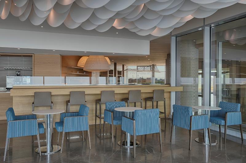 Hotel Oran Bay Managed By Accor Екстер'єр фото
