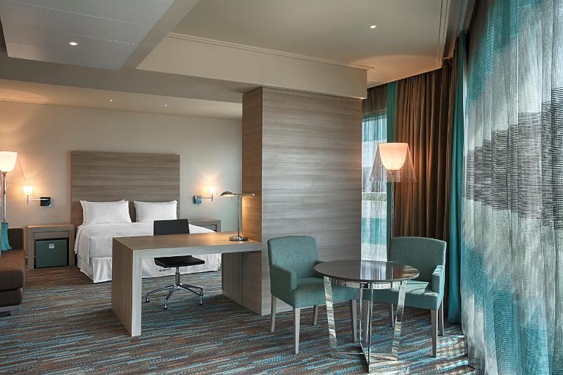 Hotel Oran Bay Managed By Accor Екстер'єр фото