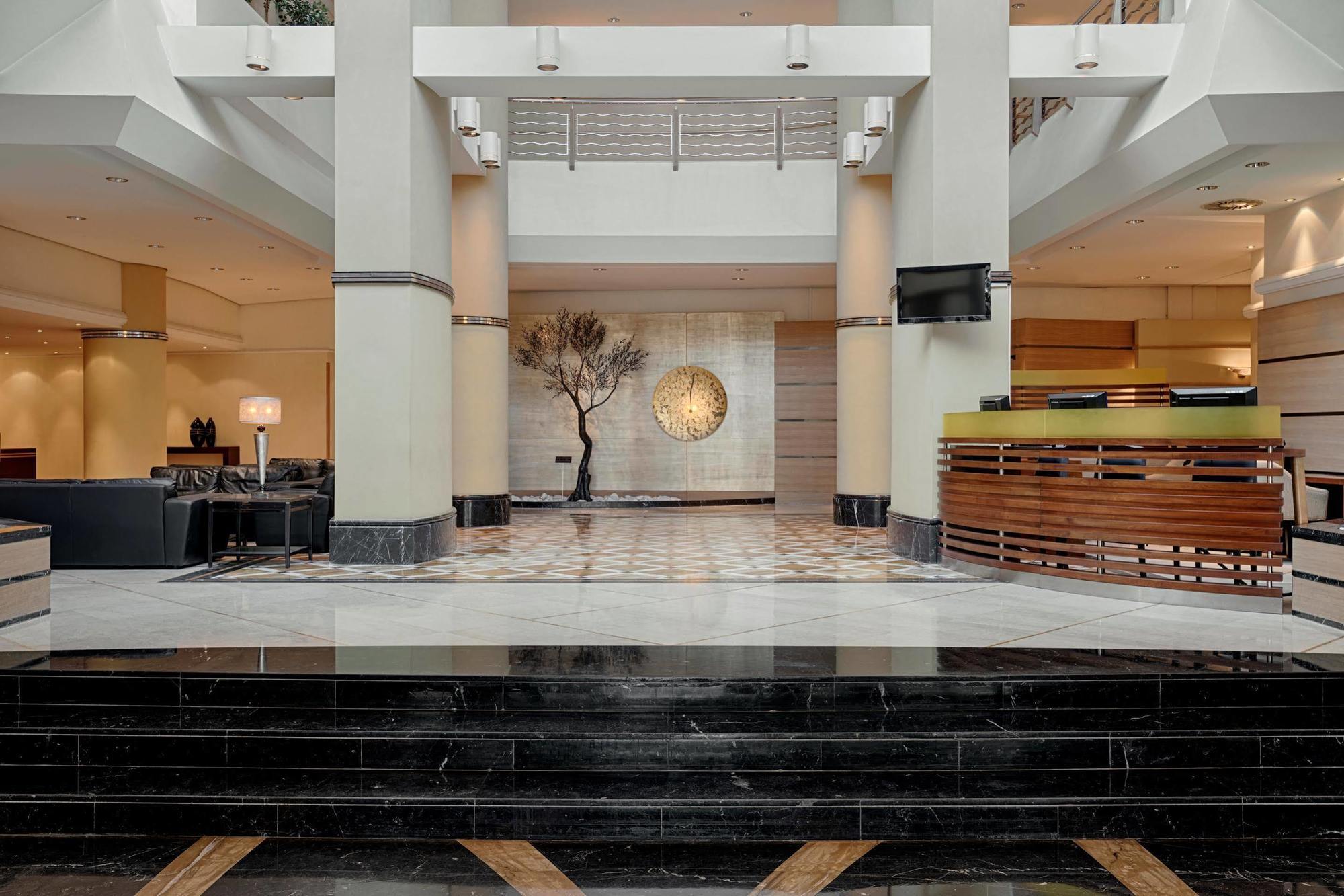 Hotel Oran Bay Managed By Accor Екстер'єр фото