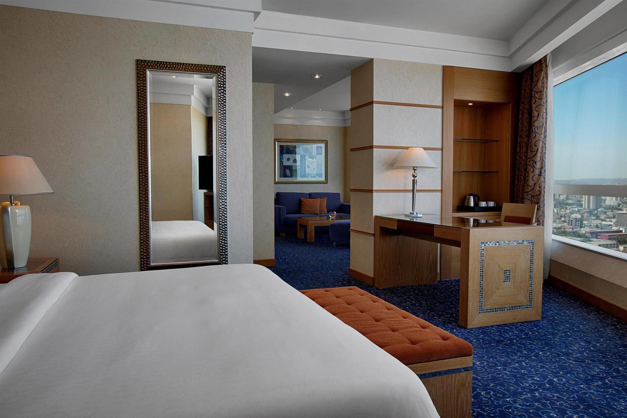 Hotel Oran Bay Managed By Accor Екстер'єр фото