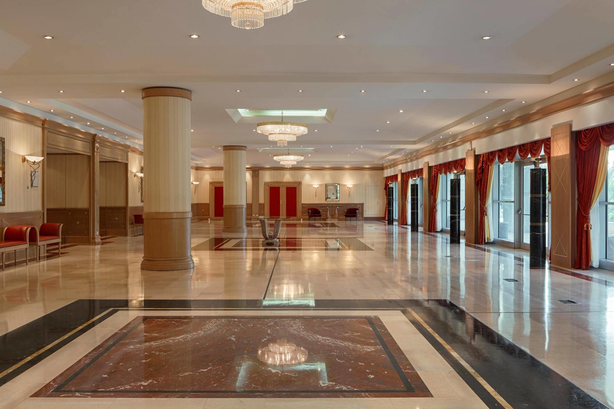 Hotel Oran Bay Managed By Accor Екстер'єр фото