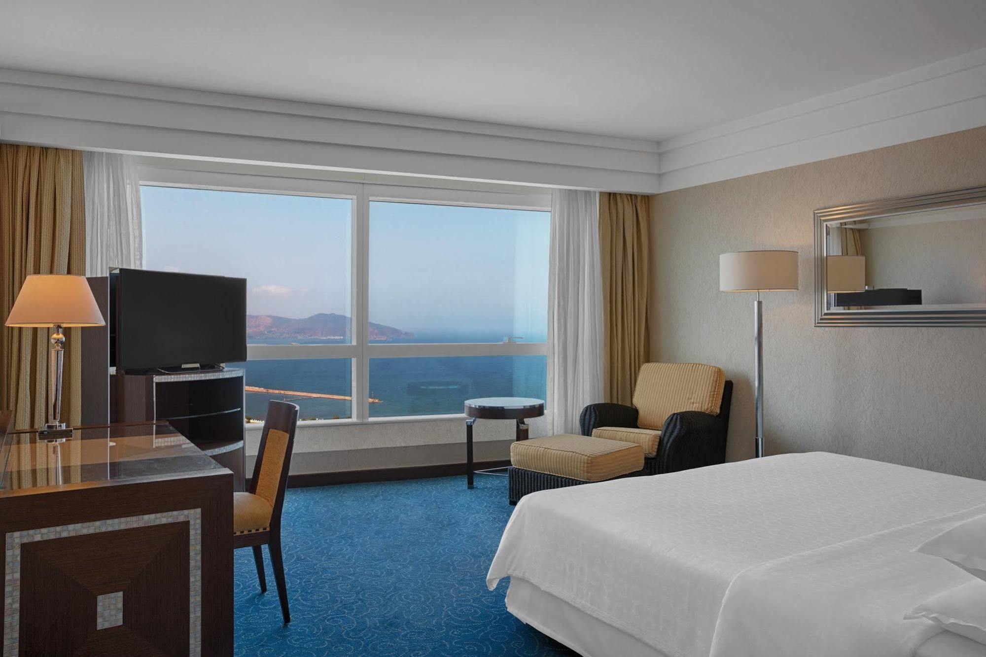 Hotel Oran Bay Managed By Accor Екстер'єр фото